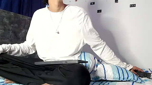 alexmark  online show from April 8, 2026, 1:00 pm