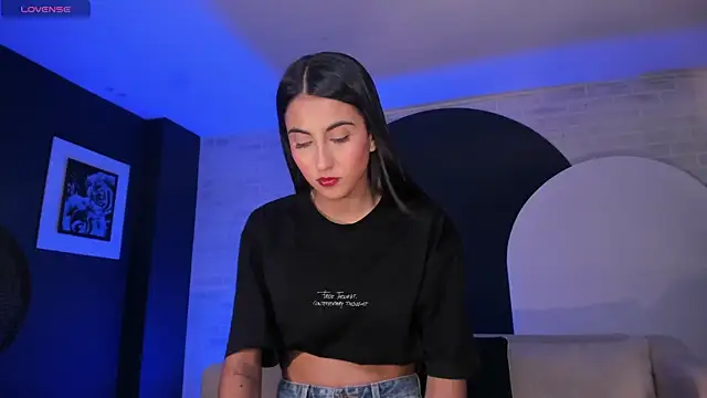 BonnyRose online show from March 17, 2026, 7:39 pm