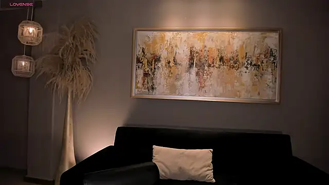 Snapshot of TiffannySins chatting on December 5, 2025, 3:04 am TiffannySins online show from December 5, 2025, 3:04 am