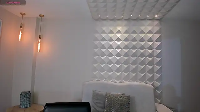 TiffannySins online show from March 14, 2026, 3:23 am