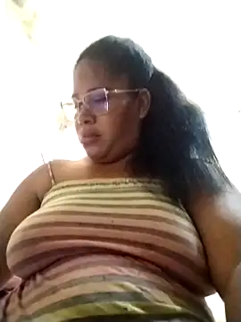 Snapshot of Big_ass_submissive chatting on October 11, 2025, 1:53 pm Big ass submissive online show from October 11, 2025, 1:53 pm
