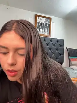 AVA 69 online show from January 15, 2026, 11:04 am