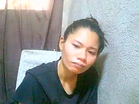 Snapshot of Sweeetgurll chatting on May 25, 2026, 1:11 am Sweeetgurll online show from May 25, 2026, 1:11 am
