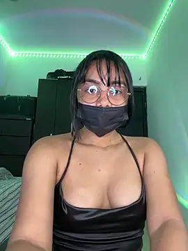 Kyra  Rose online show from February 8, 2026, 9:40 pm