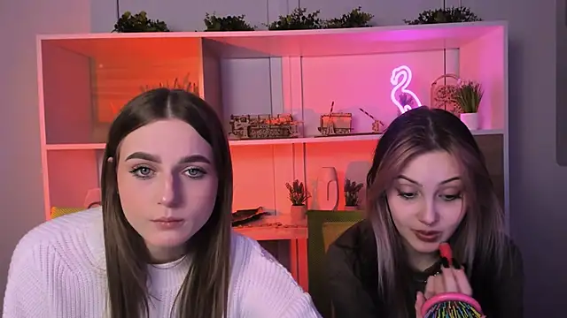 aria moo online show from October 23, 2025, 7:12 pm