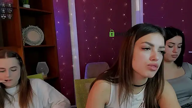 aria moo online show from December 18, 2025, 7:36 am