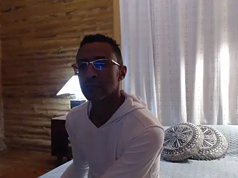 Snapshot of Asher_Bram1 chatting on March 11, 2026, 1:33 am Asher Bram1 online show from March 11, 2026, 1:33 am