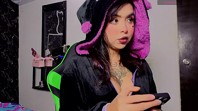 Snapshot of rin_yamamoto chatting on October 17, 2025, 3:14 pm rin yamamoto online show from October 17, 2025, 3:14 pm