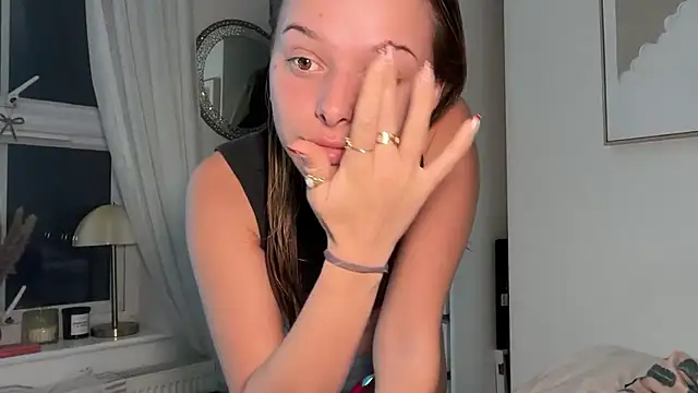 KayleeBella online show from January 7, 2026, 9:17 pm