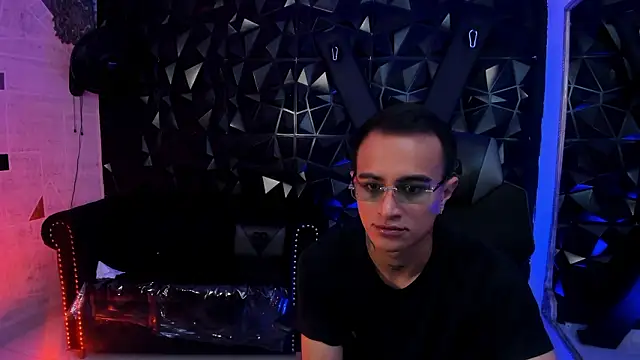 Snapshot of LiamDeep chatting on March 15, 2026, 5:52 pm LiamDeep online show from March 15, 2026, 5:52 pm