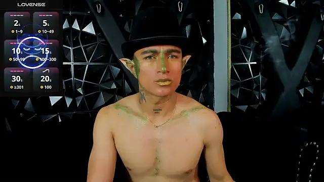 Snapshot of LiamDeep chatting on March 17, 2026, 8:56 pm LiamDeep online show from March 17, 2026, 8:56 pm