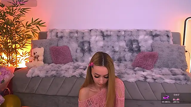 Snapshot of AmyKent_ chatting on May 17, 2026, 4:03 pm AmyKent online show from May 17, 2026, 4:03 pm