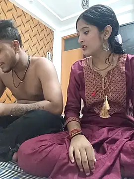 romantic couple1 online show from October 15, 2025, 12:33 am