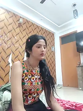 romantic couple1 online show from February 18, 2026, 1:12 am