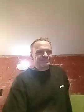 Kuba Gd online show from November 10, 2025, 3:22 pm