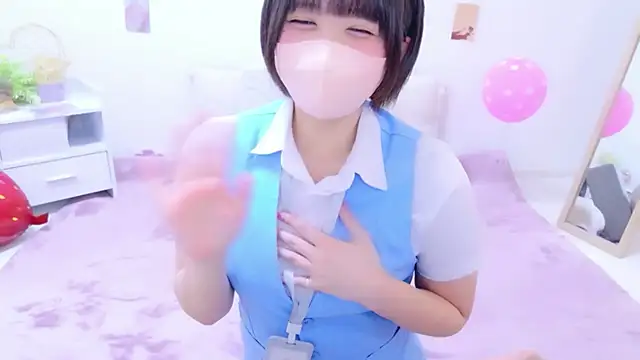 Snapshot of Hinata_Sun chatting on May 4, 2026, 12:12 pm Hinata Sun online show from May 4, 2026, 12:12 pm