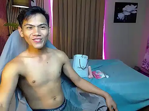 alex cummer online show from September 11, 2025, 11:32 am