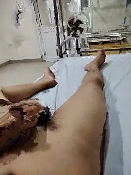 Snapshot of mousebb02 chatting on November 4, 2025, 2:05 pm mousebb02 online show from November 4, 2025, 2:05 pm