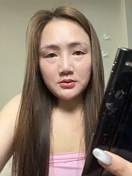 mengbaijiang07 online show from April 16, 2026, 2:23 am