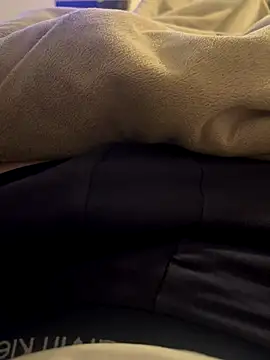 Snapshot of ppeterb chatting on November 11, 2025, 9:59 pm ppeterb online show from November 11, 2025, 9:59 pm