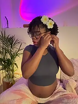Snapshot of Sweet-Jade chatting on July 20, 2026, 1:31 am Sweet-Jade online show from July 20, 2026, 1:31 am