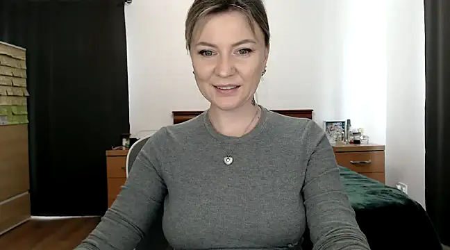 ParadiseAlina online show from February 3, 2025, 3:27 pm