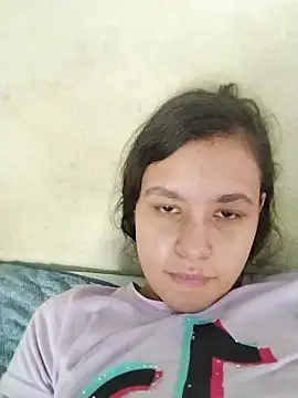 marisolcardona online show from October 7, 2025, 3:42 pm