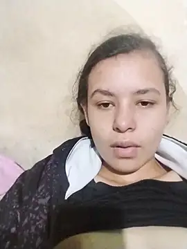 marisolcardona online show from November 10, 2025, 10:36 am