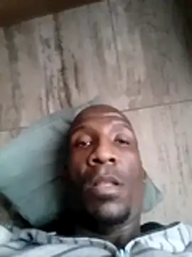 longdickson12345 online show from November 6, 2025, 2:07 pm