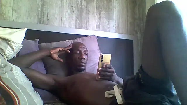 longdickson12345 online show from February 11, 2026, 5:56 am