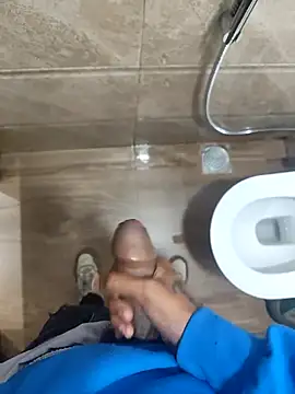 Snapshot of biswasb900 chatting on December 16, 2025, 9:14 am biswasb900 online show from December 16, 2025, 9:14 am