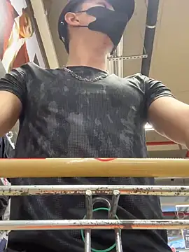 anhkiet huang online show from December 15, 2025, 8:40 am