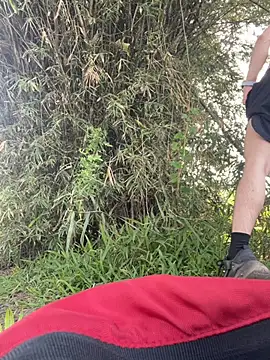 anhkiet huang online show from April 9, 2026, 8:42 am