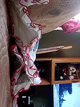 sweetdebbiexxxx online show from October 15, 2025, 10:37 am