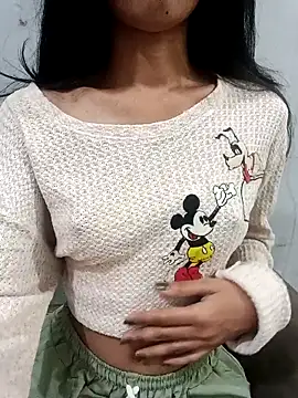 Daizy Shah online show from February 12, 2026, 4:13 pm