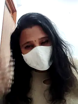 Shikha-mehra7 online show from February 15, 2026, 3:20 pm