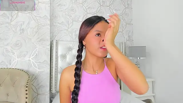 amara rousse online show from September 24, 2025, 11:35 am