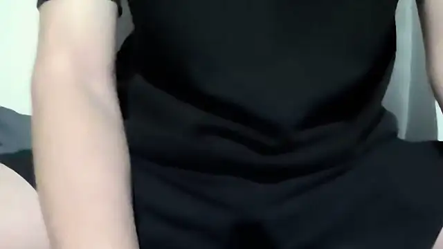 lim111 online show from November 4, 2025, 8:57 am