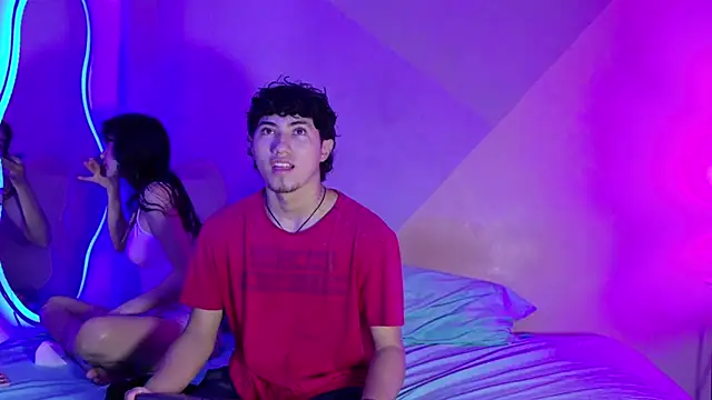 Laura and Kevin online show from September 26, 2025, 2:10 pm