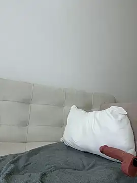 Snapshot of Miafisher_ chatting on February 9, 2026, 2:15 am Miafisher online show from February 9, 2026, 2:15 am