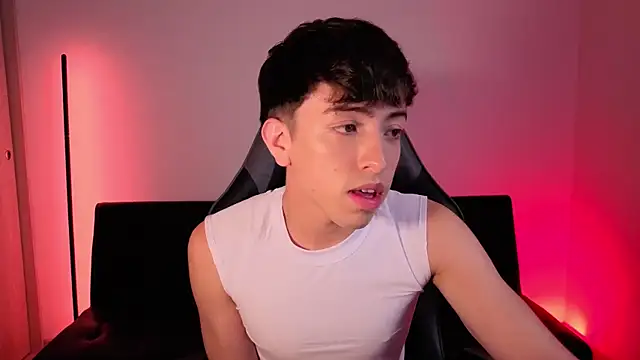 onlinenico online show from January 15, 2026, 12:15 am