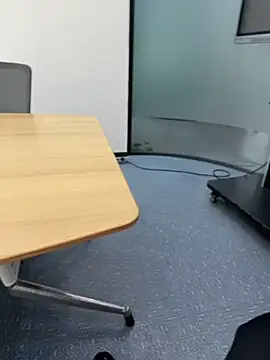 Snapshot of miniyellower chatting on December 23, 2025, 6:44 am miniyellower online show from December 23, 2025, 6:44 am