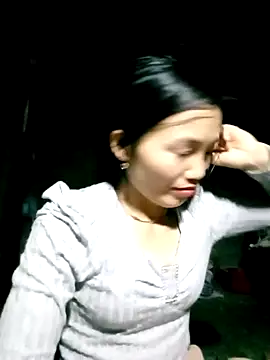 ngan-cute online show from November 9, 2025, 1:53 pm