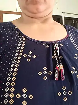 Snapshot of angel_ridhi chatting on May 31, 2026, 2:20 am angel ridhi online show from May 31, 2026, 2:20 am