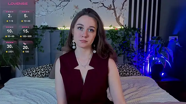 SkyHelen online show from November 17, 2025, 4:18 am