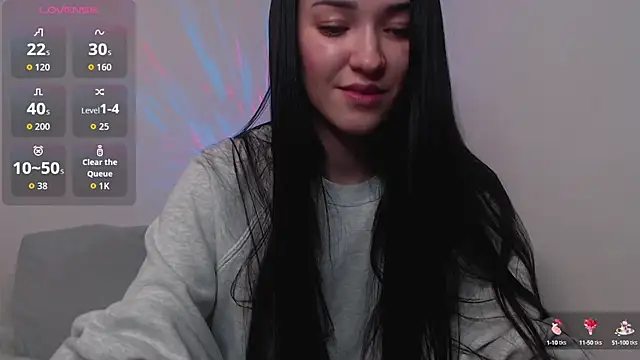 Snapshot of Veliora chatting on October 5, 2025, 10:46 am Veliora online show from October 5, 2025, 10:46 am