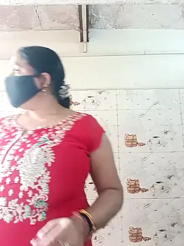 Rakhi sawant143 online show from November 30, 2025, 7:01 am