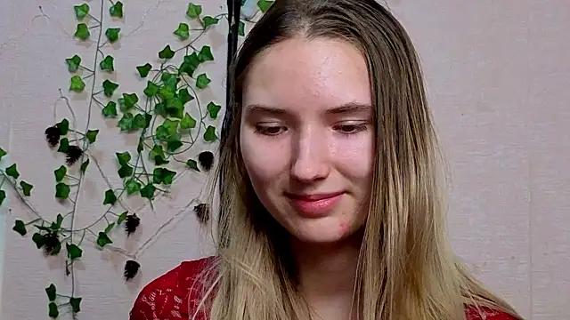 Snapshot of _kikiclark__ chatting on February 20, 2026, 8:53 pm kikiclark online show from February 20, 2026, 8:53 pm