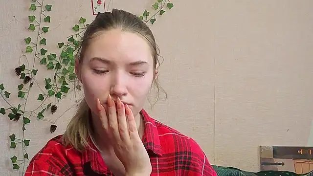 Snapshot of _kikiclark__ chatting on February 27, 2026, 9:09 am kikiclark online show from February 27, 2026, 9:09 am