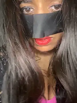 Snapshot of DesiSexyMonika chatting on March 7, 2026, 6:27 pm DesiSexyMonika online show from March 7, 2026, 6:27 pm